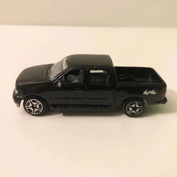 Lot  of 2 Motor Max Ford F150 and Galoob Micro Machines Tractor Truck Hauler - Picture 4 of 12